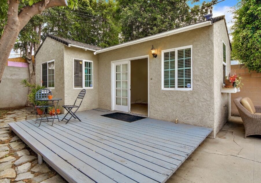 commercial construction contractor